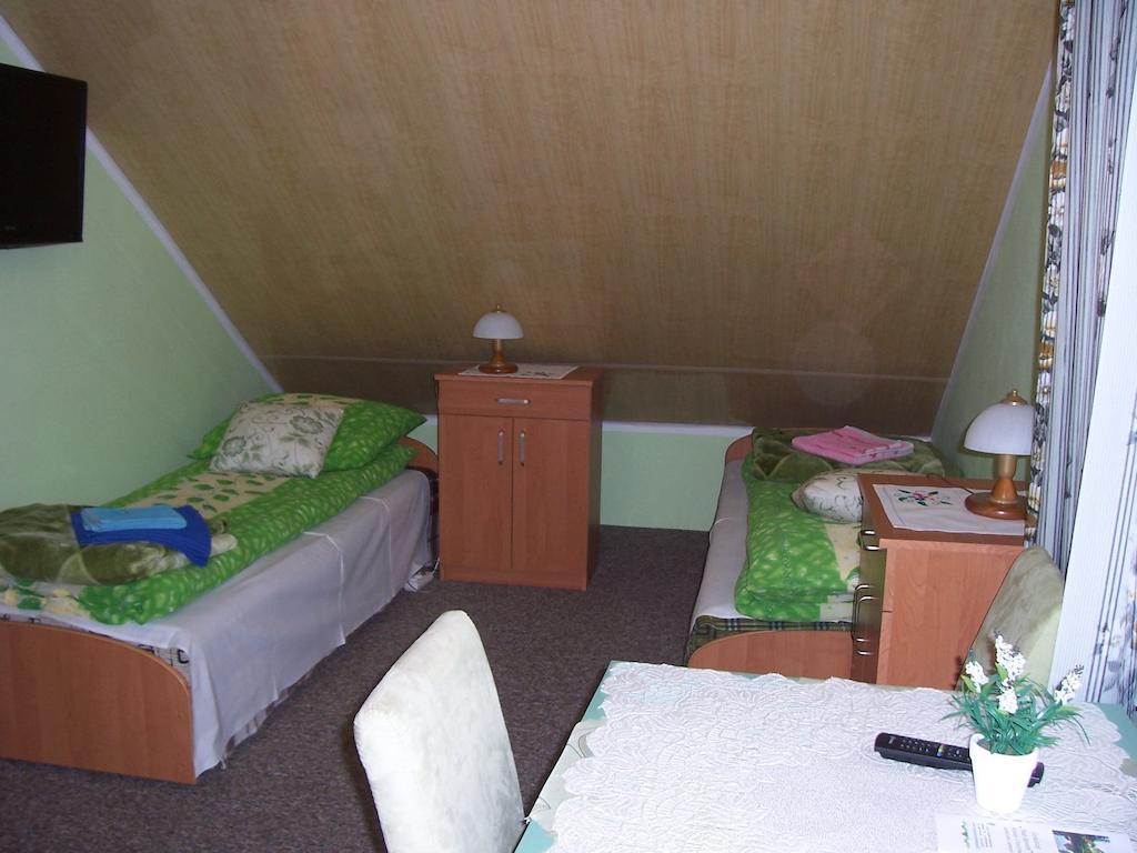 Villa Gosciniec Nad Stawem Szczytno  Habitación foto